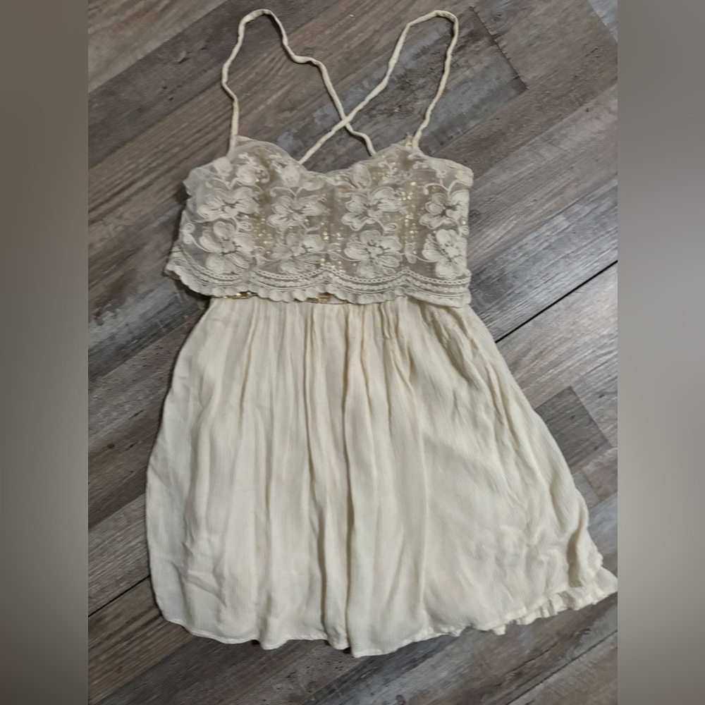 HOLLISTER Dress SZ XS.  Great condition!